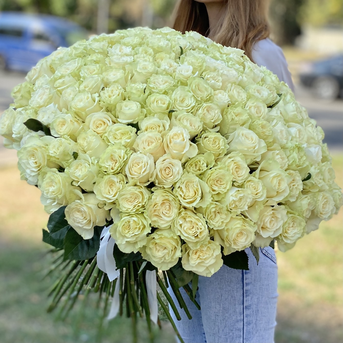 Букет из 151 белой розы premium 60 см