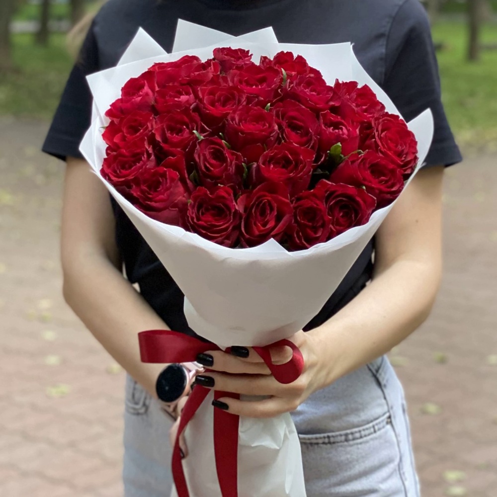 25 красных роз 40 см