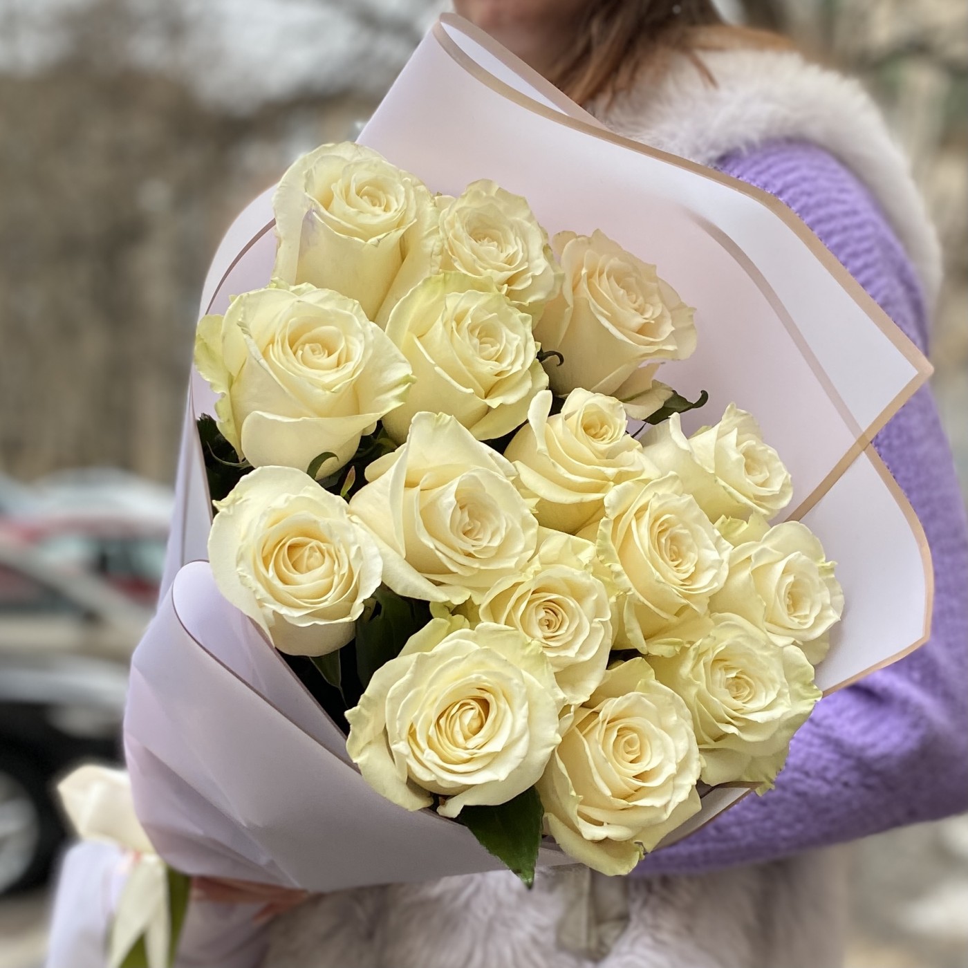 Букет из 15 белых роз Эквадор 70 см