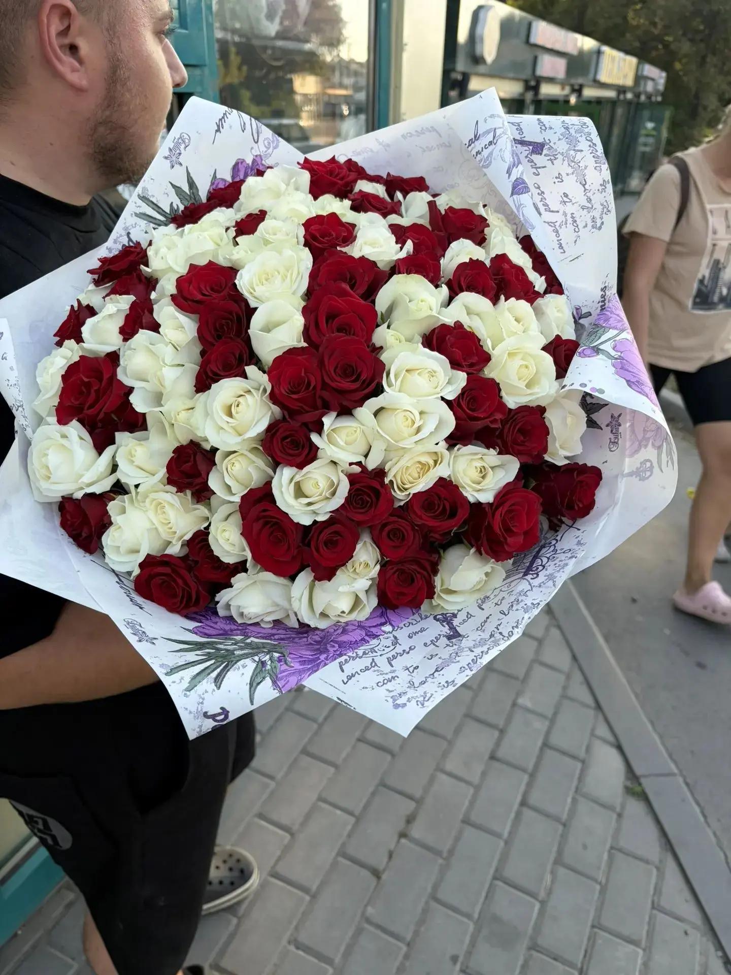 Акция! 101 красная роза 40 см.!